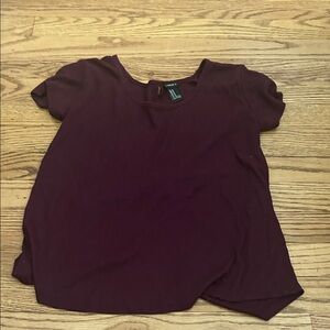 Women's Burgundy Top